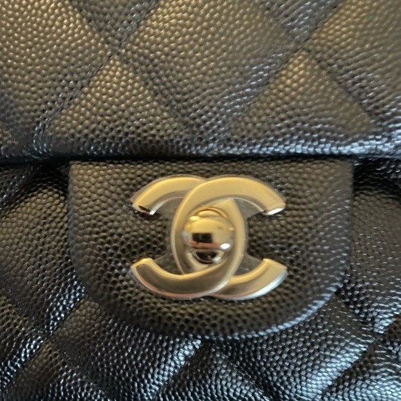 NEW Chanel 21A Classic Caviar Clutch Black GHW - Picture 2 of 11